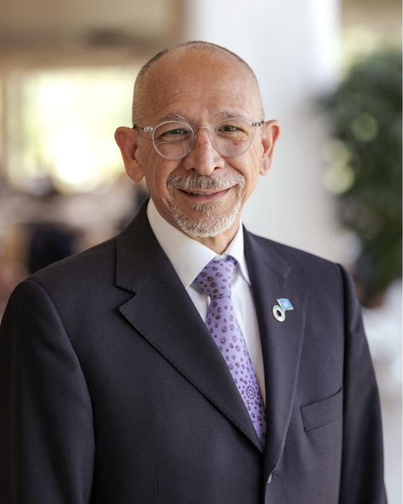 Dr. Francisco Becerra