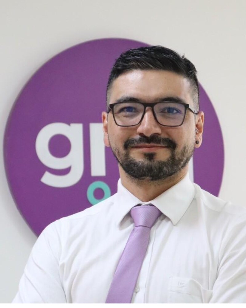 Dr. David Aguillón