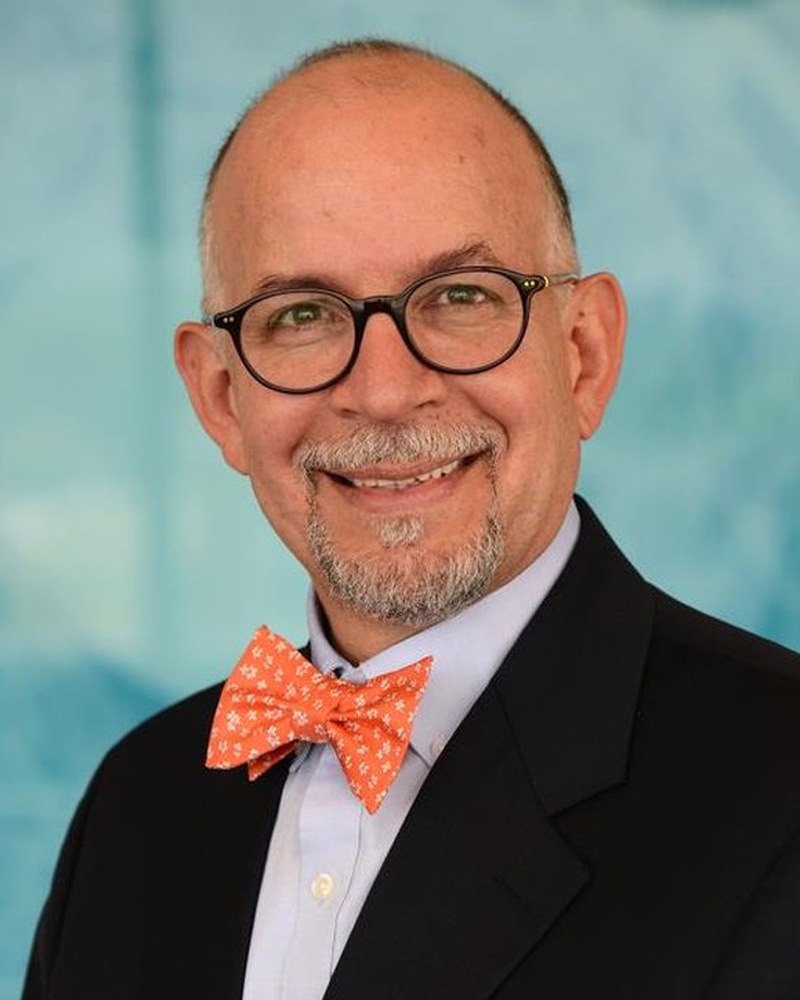 Dr. Edwin Asturias