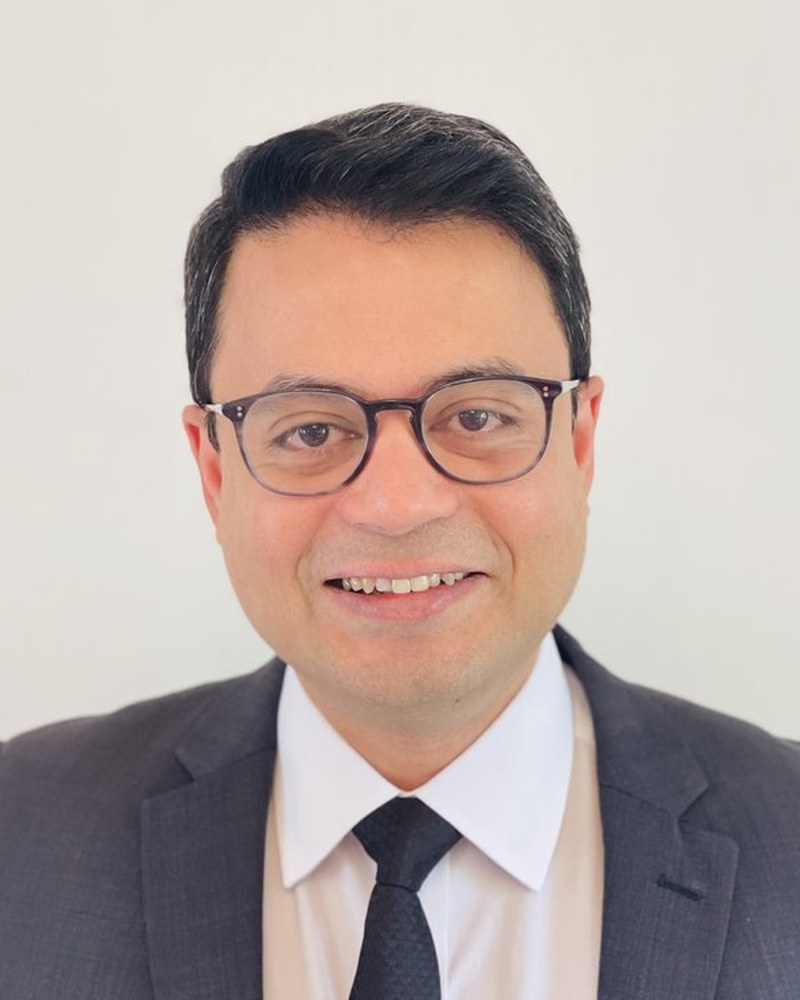 Dr. Rajiv Chowdhury
