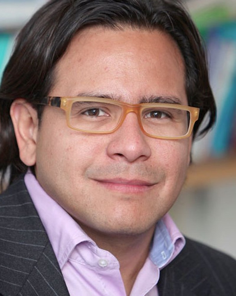 Dr. Oscar Franco