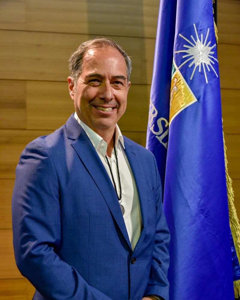 Dr. Miguel O'Ryan